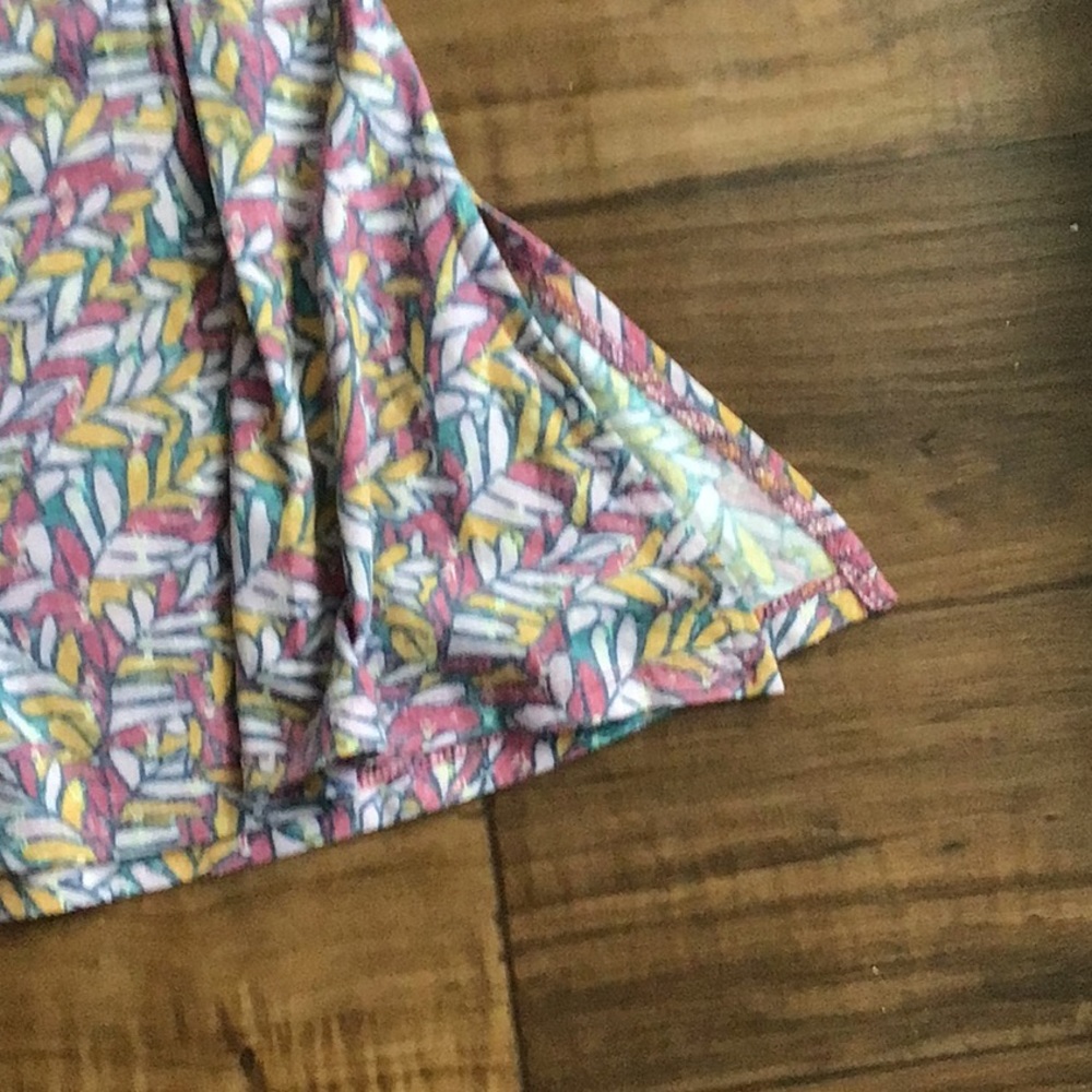 💸30%Off2🛒 Lularoe Perfect T top NWT - Picture 3 of 5